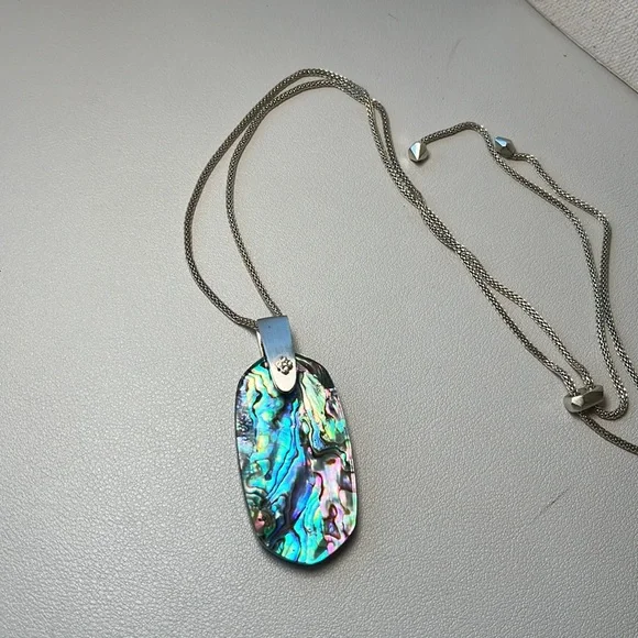 Kendra Scott Inez Abalone Shell Stone Necklace - Picture 5 of 5